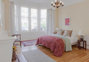 The Edinburgh Address - Classic Marchmont Charm